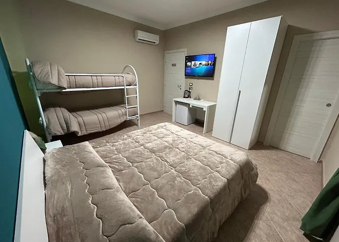 Bed and Breakfast Skycity 3*